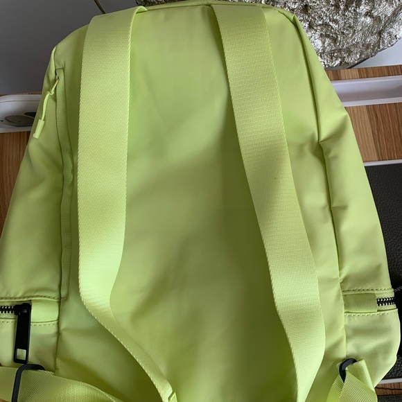 Lululemon City Adventurer Backpack Mini 10L - Picture 9 of 10